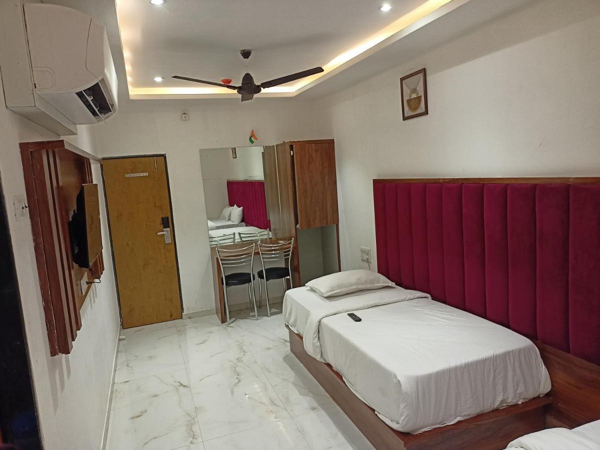 Hotel Palms Residency, Chembur Mumbai Dış mekan fotoğraf