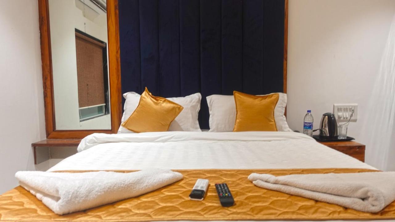 Hotel Palms Residency, Chembur Mumbai Dış mekan fotoğraf