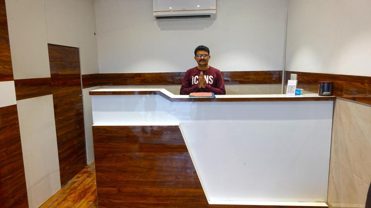 Hotel Palms Residency, Chembur Mumbai Dış mekan fotoğraf